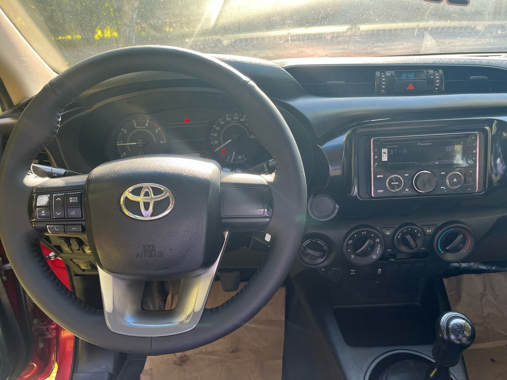 TOYOTA HILUX DX 4X4 2020